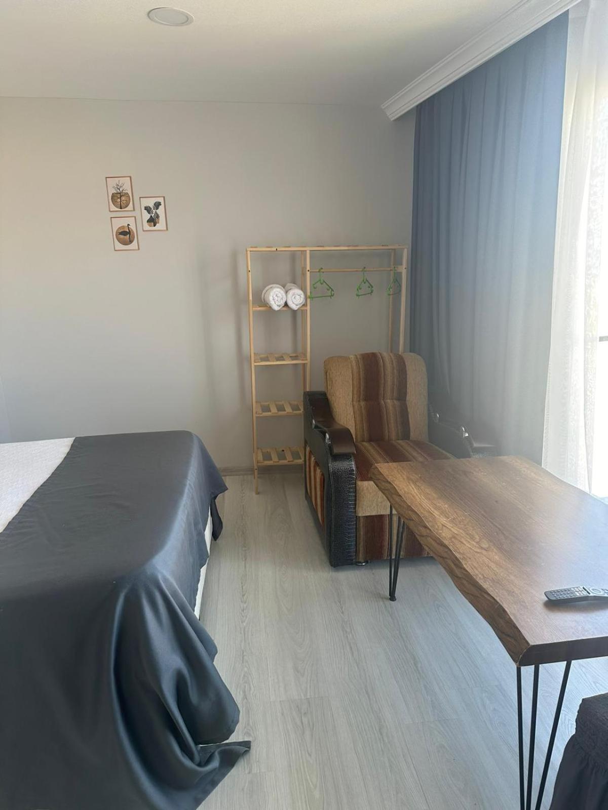 Holiday Beach Hotel Arnavutkoy Exterior photo